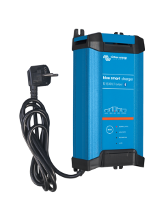Blue Smart IP22 Charger 12/30 (1)